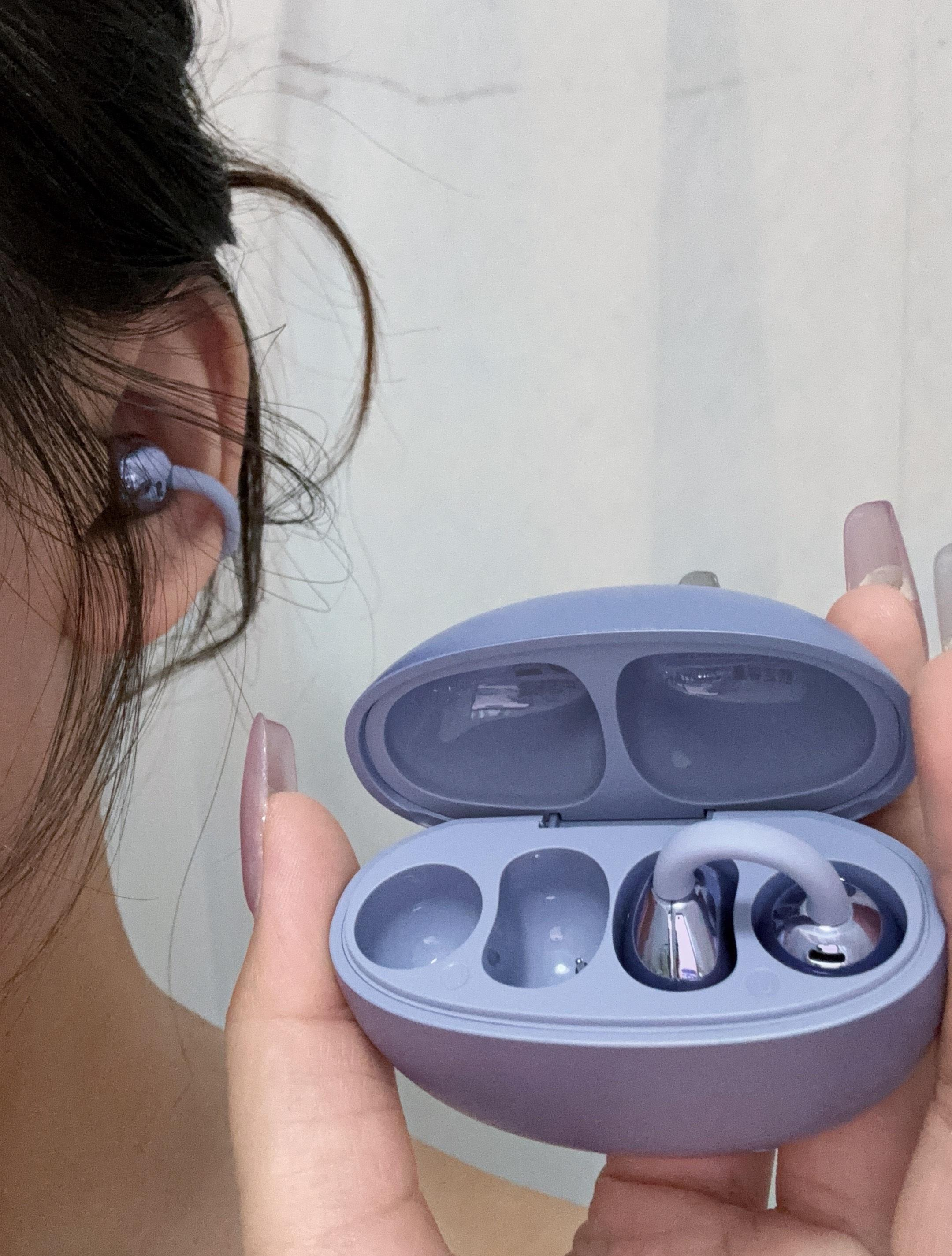 Clip-on earphones, 2026 new model
